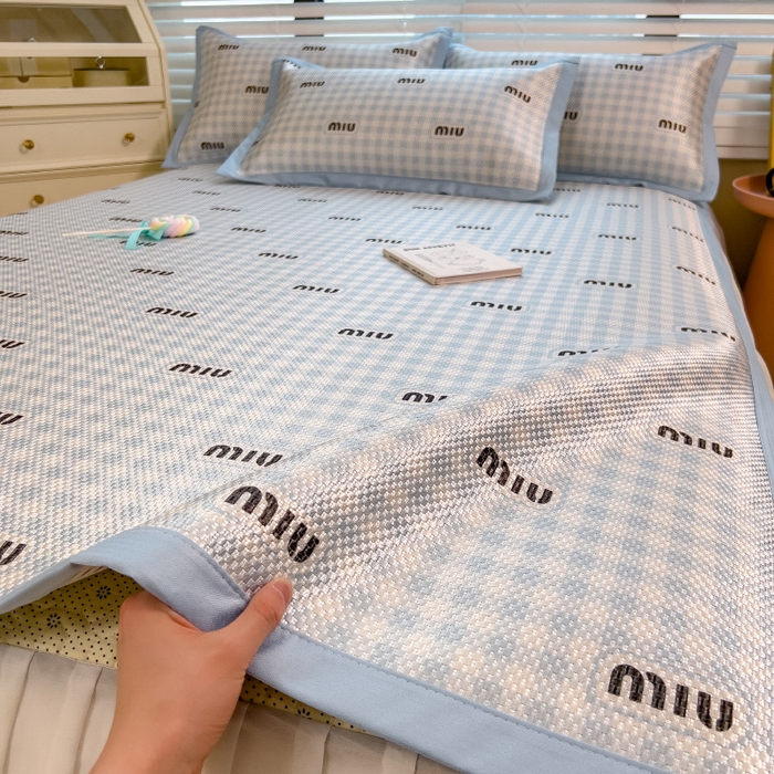 91家纺网 家纺一手货源 找家纺 布卢姆床垫2025新款A类数码印花冰藤席夏凉席--床席款 蓝miu
