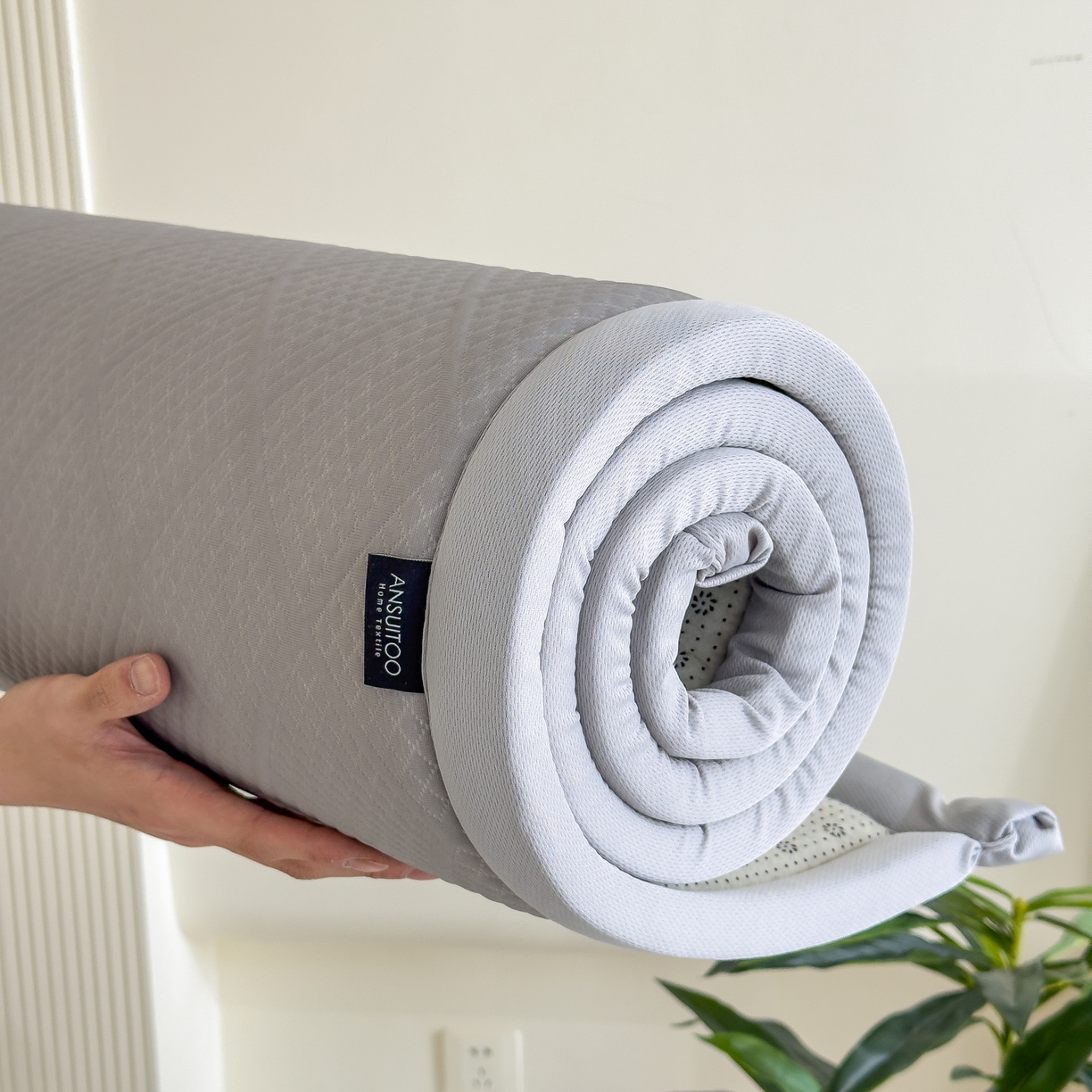 91家纺网 家纺一手货源 找家纺 席世家 2025新款凉感豆豆多功能垫 波洛格-灰