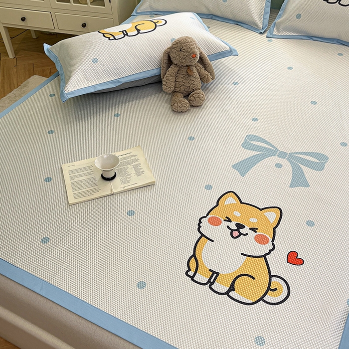 91家纺网 家纺一手货源 找家纺 布卢姆床垫2025新款A类数码印花冰藤席夏凉席--床席款 爱心柴犬