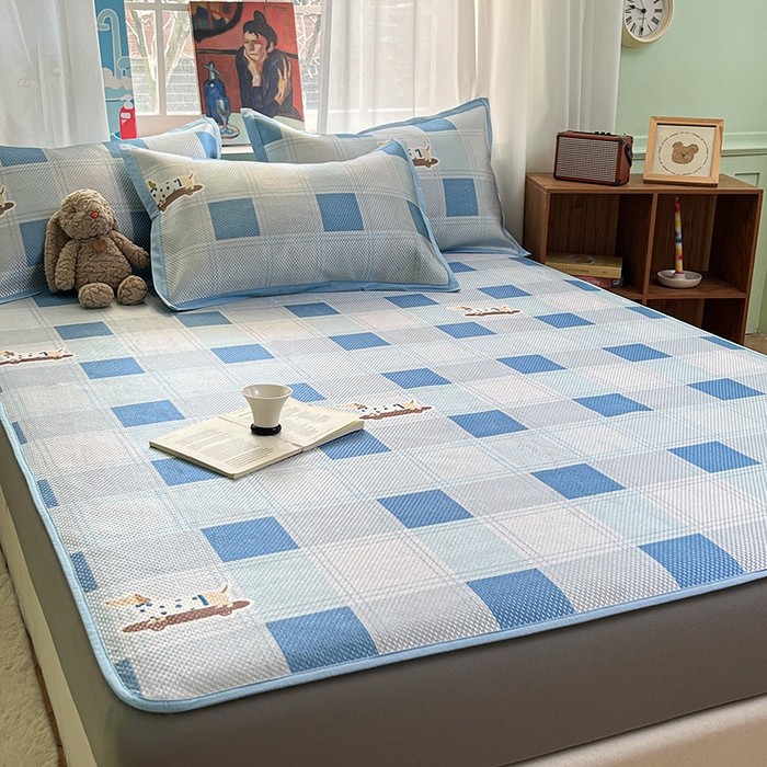 91家纺网 家纺一手货源 找家纺 布卢姆床垫2025新款A类数码印花冰藤席夏凉席--床笠款 滑板腊肠狗床笠