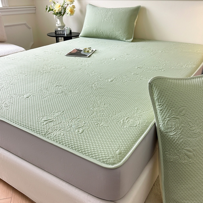 91家纺网 家纺一手货源 找家纺 布卢姆床垫2025新款A类PE乙纶冰豆豆床笠款凉席 玫瑰花园