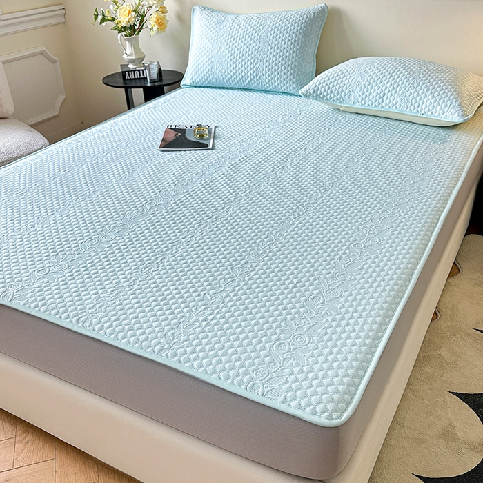 91家纺网 家纺一手货源 找家纺 布卢姆床垫2025新款A类PE乙纶冰豆豆床笠款凉席 夏日藤萝 蓝