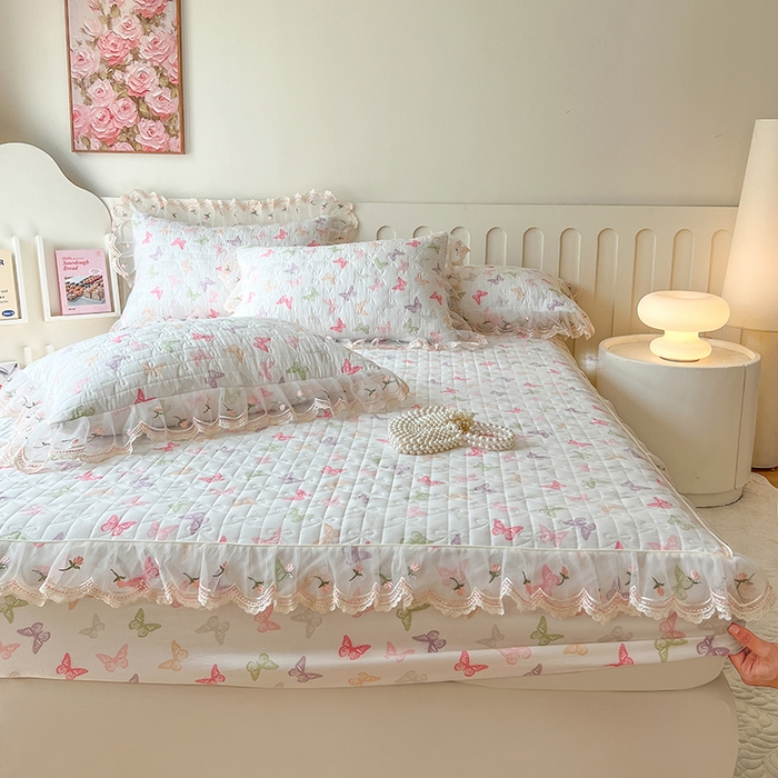 91家纺网 家纺一手货源 找家纺 麒豆豆 2025新款水洗棉印花床笠三件套 蝶之舞