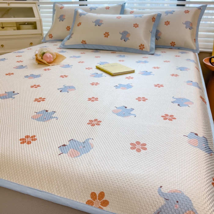 91家纺网 家纺一手货源 找家纺 布卢姆床垫2025新款A类数码印花冰藤席夏凉席--床笠款 小飞象