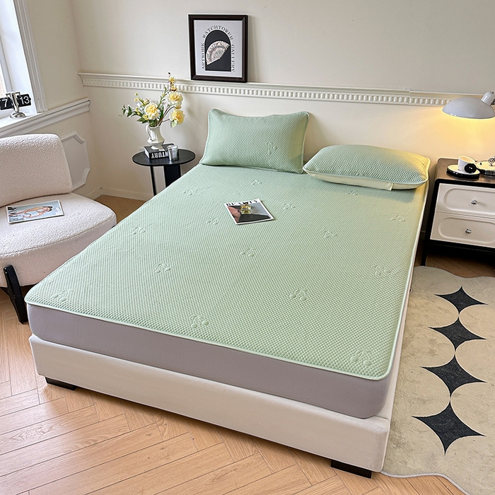 91家纺网 家纺一手货源 找家纺 布卢姆床垫2025新款A类PE乙纶冰豆豆床笠款凉席 樱桃绿