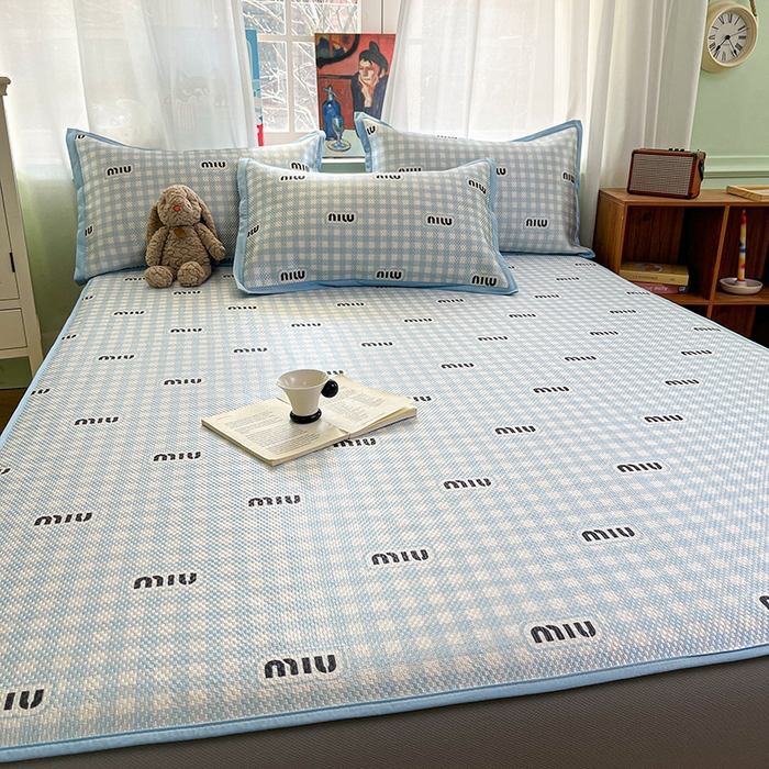 91家纺网 家纺一手货源 找家纺 布卢姆床垫2025新款A类数码印花冰藤席夏凉席--床笠款 蓝miu床笠