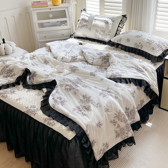 91家纺网 家纺一手货源 找家纺 慕澄2025新款小版印花床裙款乳胶凉席凉感丝夏被四件套 素描花