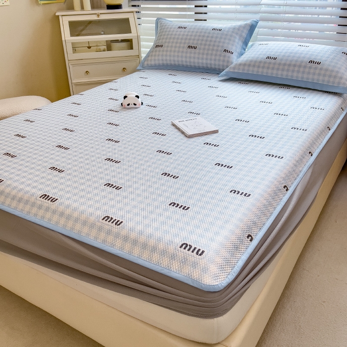 91家纺网 家纺一手货源 找家纺 布卢姆床垫2025新款A类数码印花冰藤席夏凉席--床笠款 蓝miu