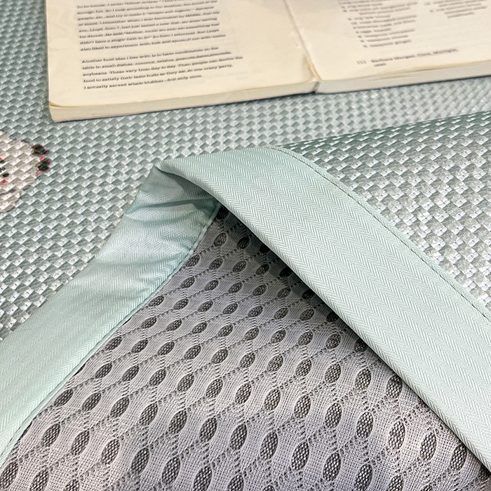 91家纺网 家纺一手货源 找家纺 布卢姆床垫2025新款A类数码印花冰藤席夏凉席--床席款 花花小白
