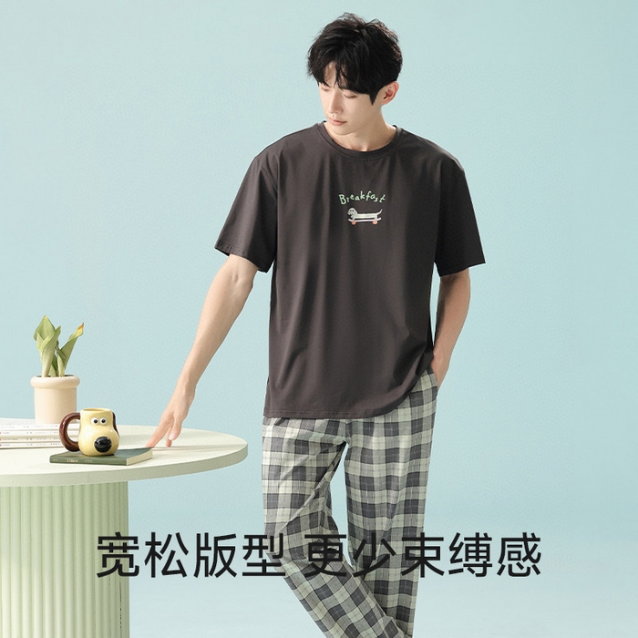 91家纺网 家纺一手货源 找家纺 （总）妍景家居生活馆2025新款男士圆领短袖长裤滑板狗狗-5E5141