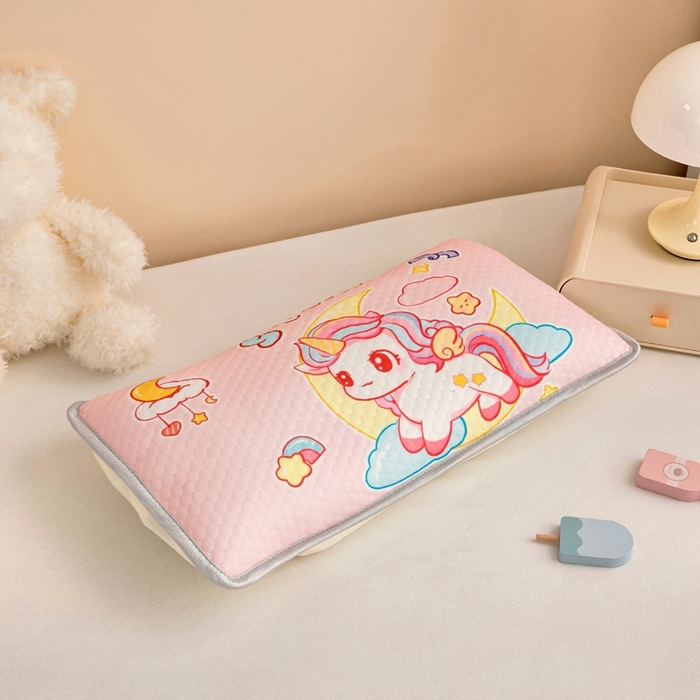 91家纺网 家纺一手货源 找家纺 富馨莱 2025新款儿童冰丝豆豆枕套 彩虹小马