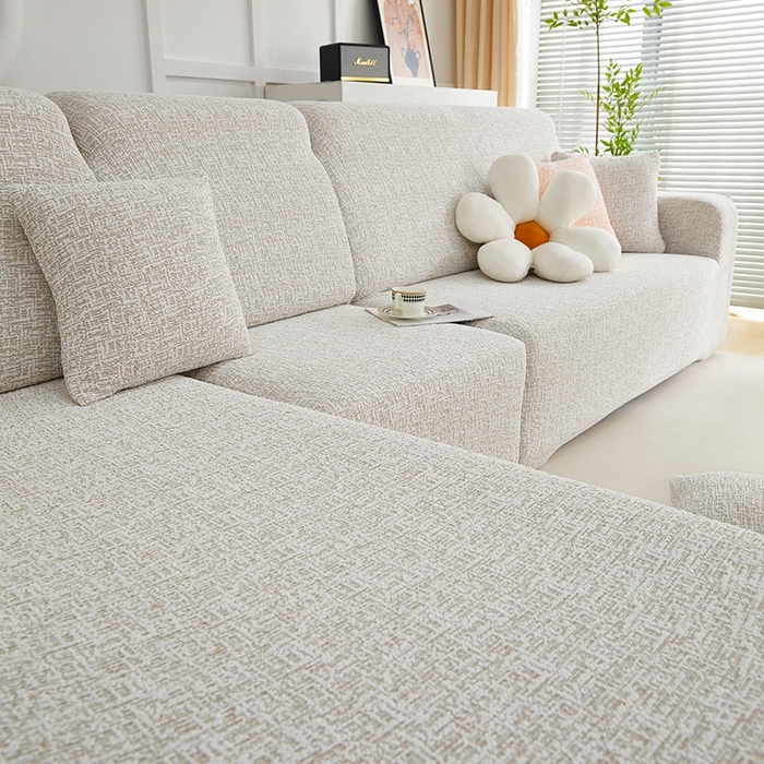 91家纺网 家纺一手货源 找家纺 丝绮鹿 2025新款竹节雪尼尔沙发套松紧款（贵妃图） 温柔咖