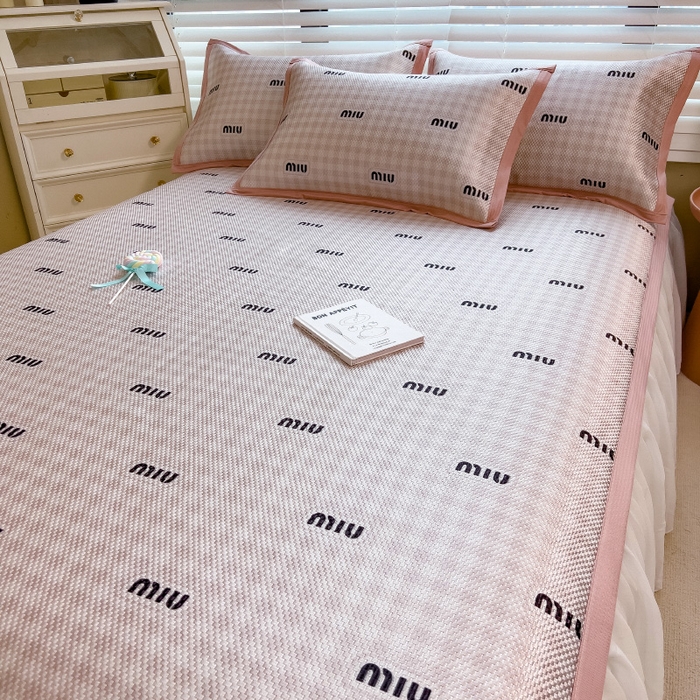 91家纺网 家纺一手货源 找家纺 布卢姆床垫2025新款A类数码印花冰藤席夏凉席--床席款 粉miu