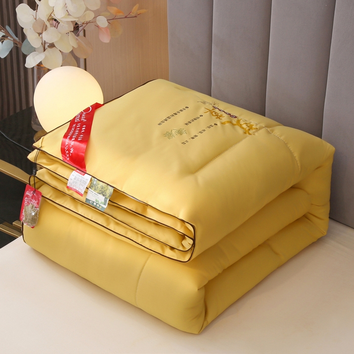 91家纺网 家纺一手货源 找家纺 妙赞2025新款水洗真丝艾草艾绒羽丝棉被被子被芯 黄色
