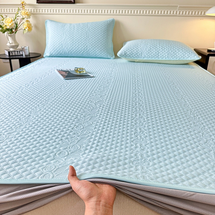 91家纺网 家纺一手货源 找家纺 布卢姆床垫2025新款A类PE乙纶冰豆豆床笠款凉席 夏日藤萝 蓝