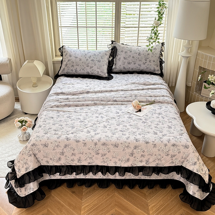 91家纺网 家纺一手货源 找家纺 大麦家纺 2025新款碳光冰丝软凉席夏被四件套-床盖款