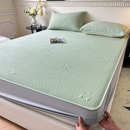 91家纺网 家纺一手货源 找家纺 （总）布卢姆床垫2025新款A类PE乙纶冰豆豆床笠款凉席