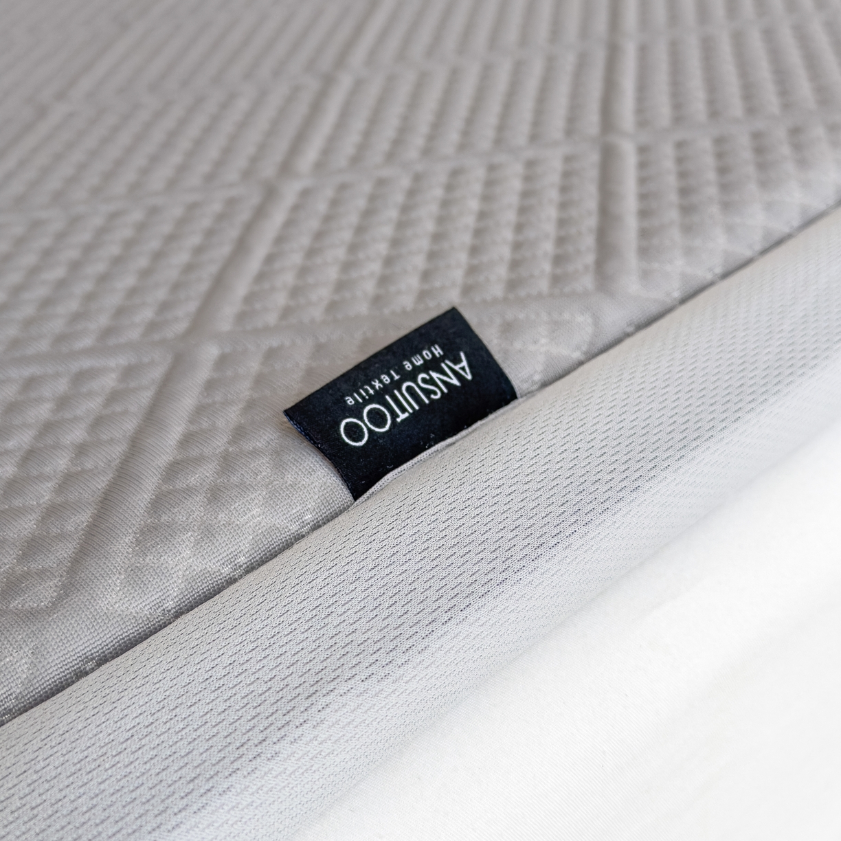 91家纺网 家纺一手货源 找家纺 席世家 2025新款凉感豆豆多功能垫 波洛格-灰