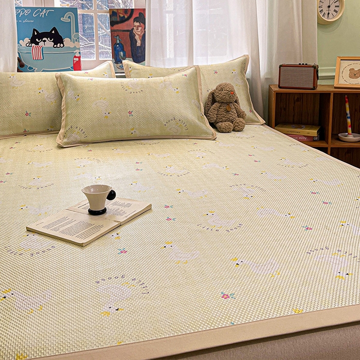 91家纺网 家纺一手货源 找家纺 布卢姆床垫2025新款A类数码印花冰藤席夏凉席--床席款 皇冠鸭