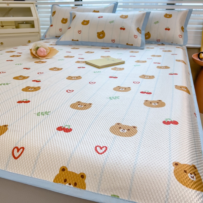 91家纺网 家纺一手货源 找家纺 布卢姆床垫2025新款A类数码印花冰藤席夏凉席--床笠款 樱桃熊