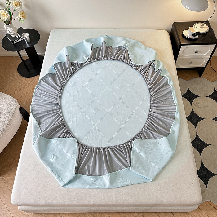 91家纺网 家纺一手货源 找家纺 布卢姆床垫2025新款A类PE乙纶冰豆豆床笠款凉席 菱格爱心