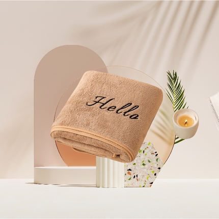 91家纺网 家纺一手货源 找家纺 （总）彩虹毛巾2025新款Hello珊瑚绒毛巾浴巾两件套跨境加厚吸水毛巾浴巾套装