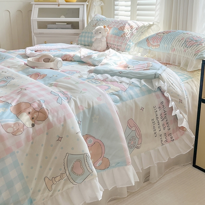 91家纺网 家纺一手货源 找家纺 慕澄2025新款小版印花床裙款乳胶凉席凉感丝夏被四件套 音乐会