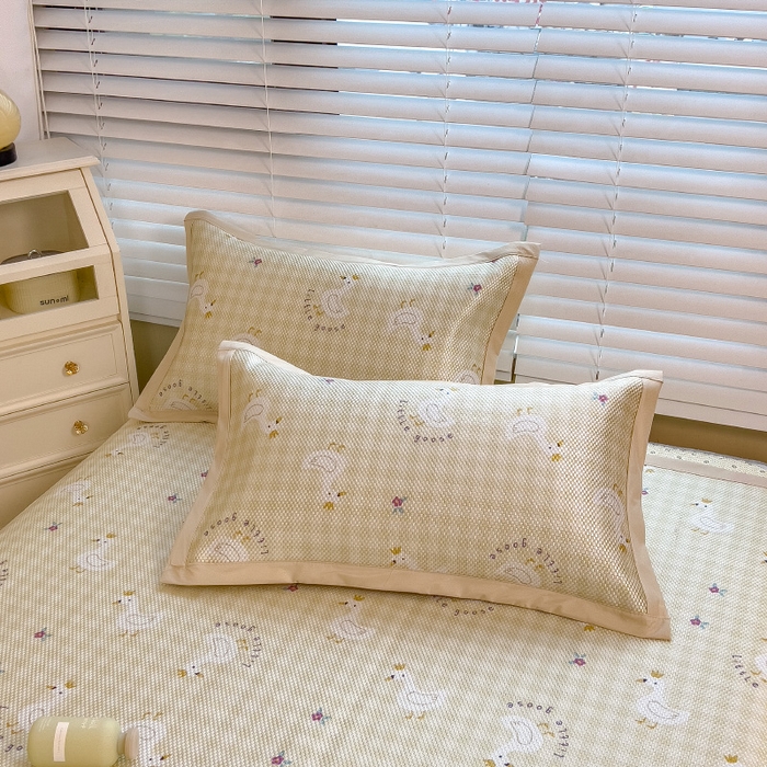 91家纺网 家纺一手货源 找家纺 布卢姆床垫2025新款A类数码印花冰藤席夏凉席--床席款 皇冠鸭