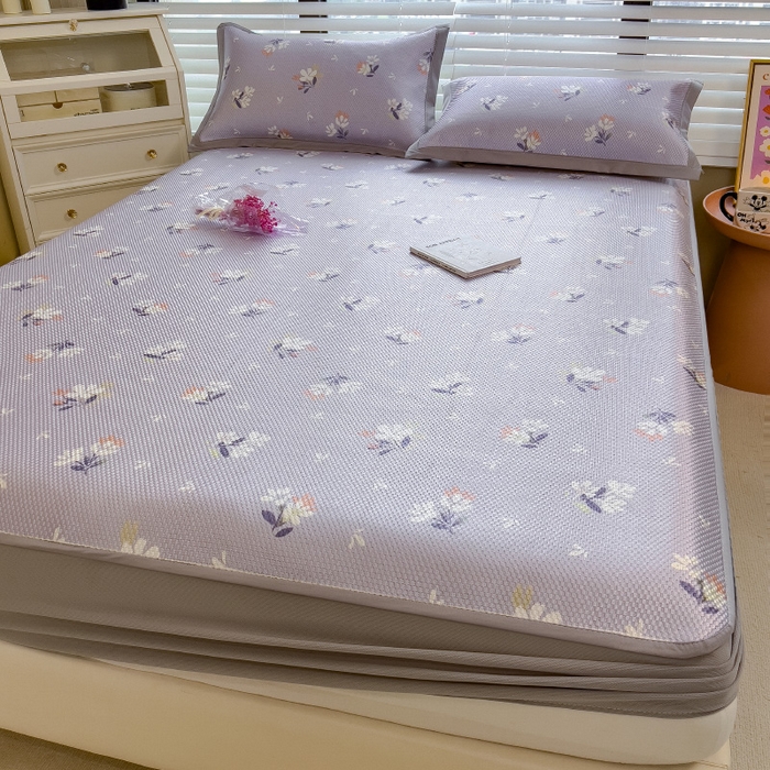 91家纺网 家纺一手货源 找家纺 布卢姆床垫2025新款A类数码印花冰藤席夏凉席--床笠款 紫蔷薇