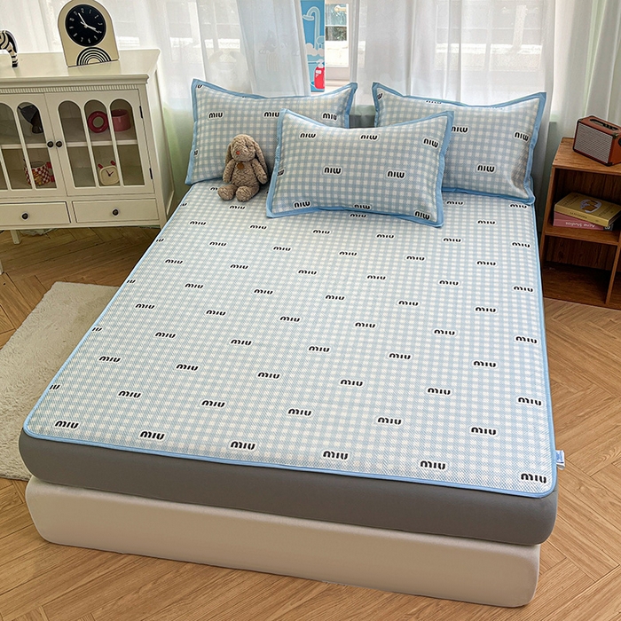 91家纺网 家纺一手货源 找家纺 布卢姆床垫2025新款A类数码印花冰藤席夏凉席--床笠款 蓝miu床笠