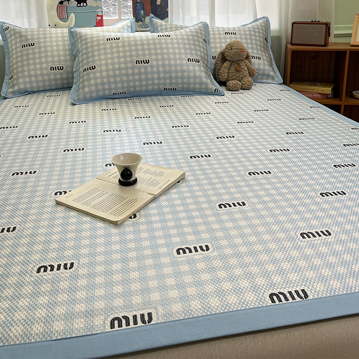 91家纺网 家纺一手货源 找家纺 布卢姆床垫2025新款A类数码印花冰藤席夏凉席--床席款 蓝miu
