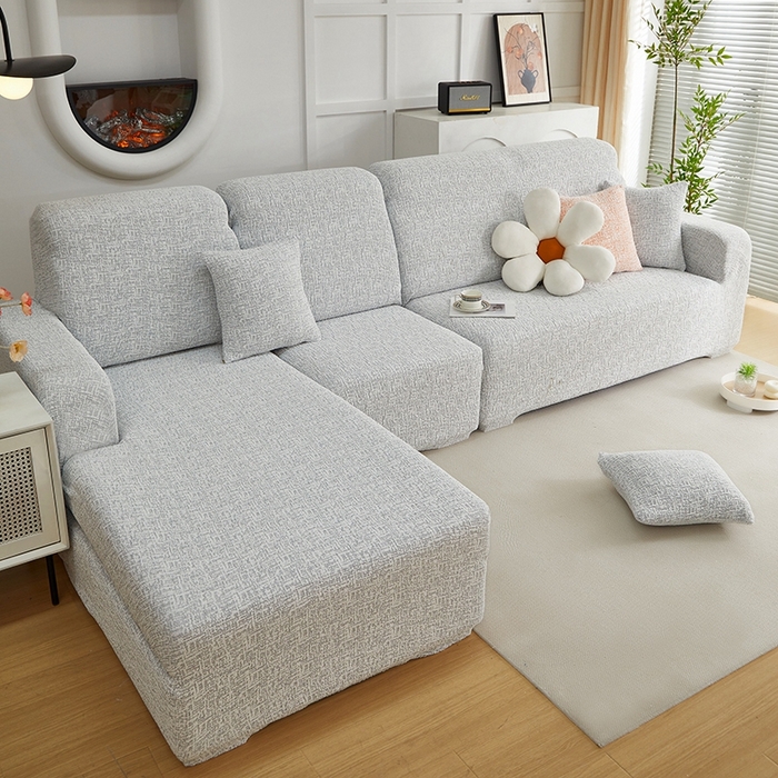 91家纺网 家纺一手货源 找家纺 丝绮鹿 2025新款竹节雪尼尔沙发套松紧款（贵妃图） 月光浅灰