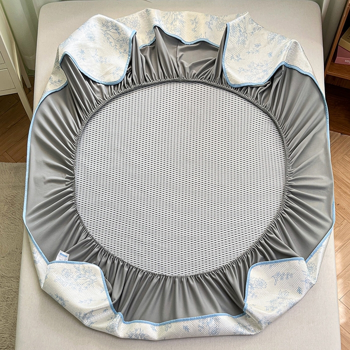 91家纺网 家纺一手货源 找家纺 布卢姆床垫2025新款A类数码印花冰藤席夏凉席--床笠款 雏菊花影床笠