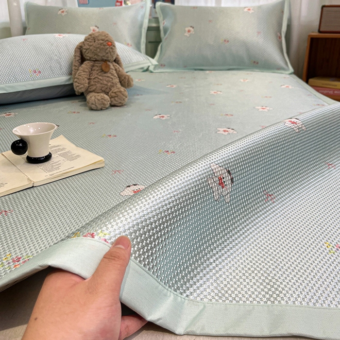 91家纺网 家纺一手货源 找家纺 布卢姆床垫2025新款A类数码印花冰藤席夏凉席--床席款 花花小白