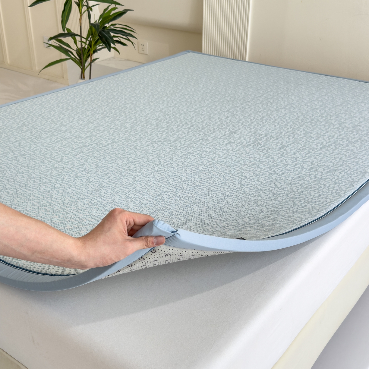 91家纺网 家纺一手货源 找家纺 席世家 2025新款凉感肌理多功能垫 肌理-蓝