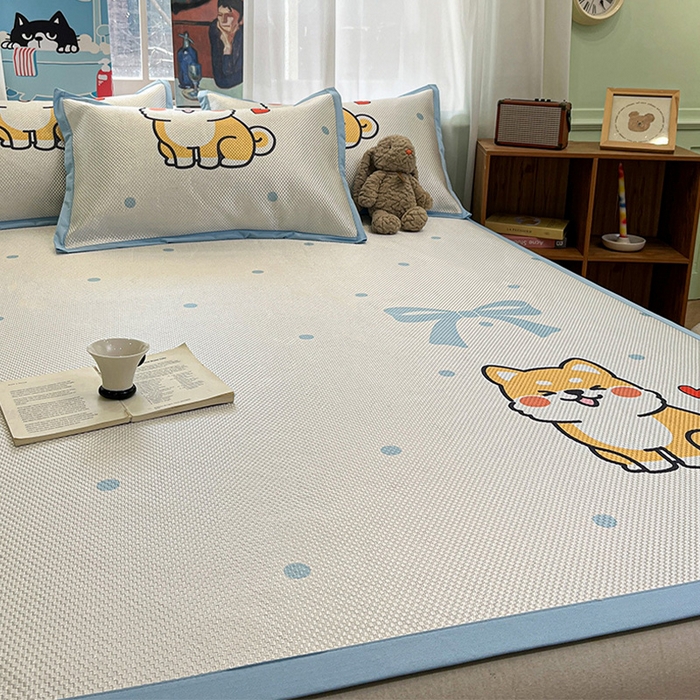 91家纺网 家纺一手货源 找家纺 布卢姆床垫2025新款A类数码印花冰藤席夏凉席--床席款 爱心柴犬
