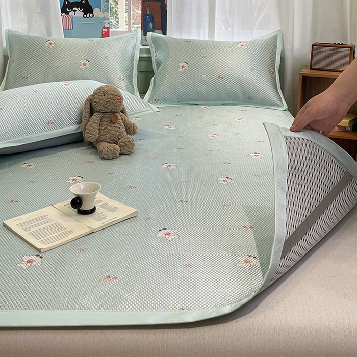 91家纺网 家纺一手货源 找家纺 布卢姆床垫2025新款A类数码印花冰藤席夏凉席--床席款 花花小白