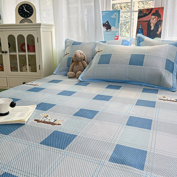 91家纺网 家纺一手货源 找家纺 布卢姆床垫2025新款A类数码印花冰藤席夏凉席--床笠款 滑板腊肠狗床笠