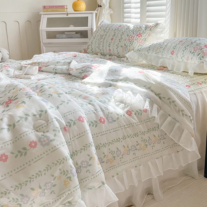 91家纺网 家纺一手货源 找家纺 慕澄2025新款小版印花床裙款乳胶凉席凉感丝夏被四件套 春季花花