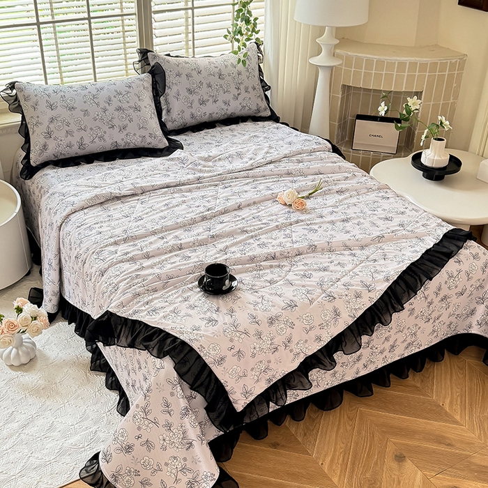 91家纺网 家纺一手货源 找家纺 大麦家纺 2025新款碳光冰丝软凉席夏被四件套-床盖款