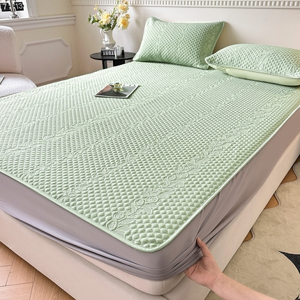 91家纺网 家纺一手货源 找家纺 （总）布卢姆床垫2025新款A类PE乙纶冰豆豆床笠款凉席