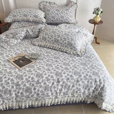 91家纺网 家纺一手货源 找家纺 （总）简宜家居（朝初家纺） 2025新款40s全棉纯棉双层纱撞色蕾丝花边四件套