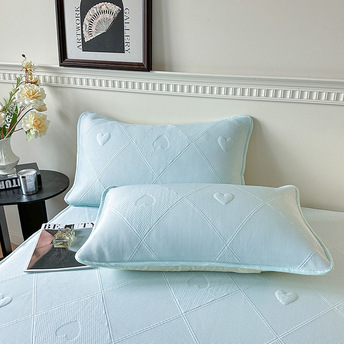 91家纺网 家纺一手货源 找家纺 布卢姆床垫2025新款A类PE乙纶冰豆豆床笠款凉席 菱格爱心