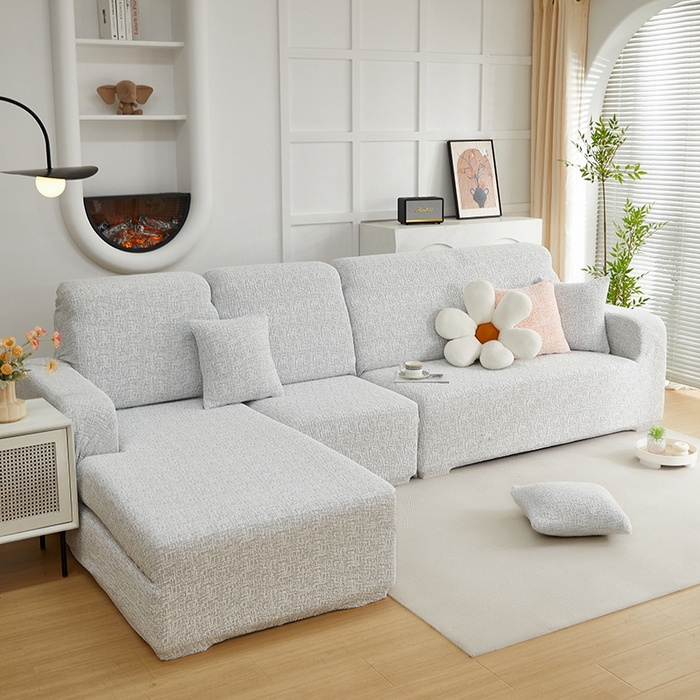 91家纺网 家纺一手货源 找家纺 丝绮鹿 2025新款竹节雪尼尔沙发套松紧款（贵妃图） 月光浅灰