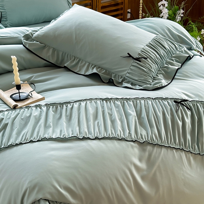 91家纺网 家纺一手货源 找家纺 2025秋冬新款A类母婴级法式风忆棉床裙床笠四件套 琉眠-浪花绿