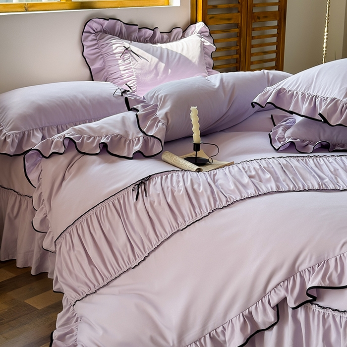 91家纺网 家纺一手货源 找家纺 2025秋冬新款A类母婴级法式风忆棉床裙床笠四件套 琉眠-木槿紫