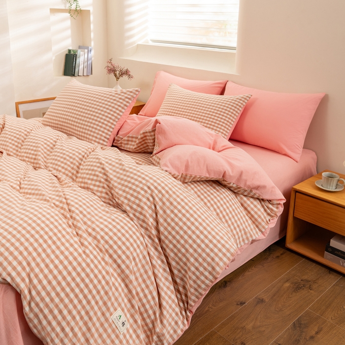 91家纺网 家纺一手货源 找家纺 居美良品 2025新款100%全棉色织水洗棉四件套 米咖小格