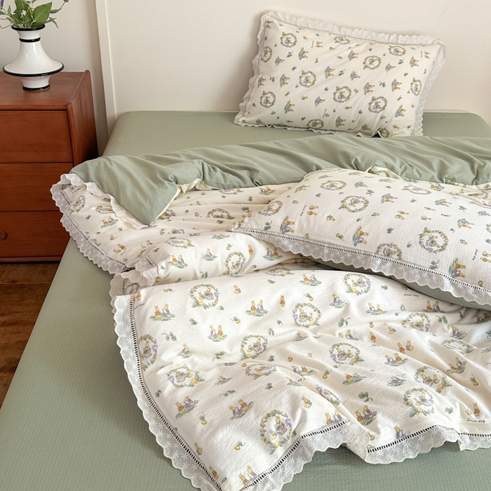 91家纺网 家纺一手货源 找家纺 一霖家纺 2025新款云感双层纱花边款四件套 森林小兔