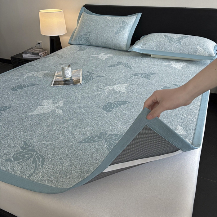 91家纺网 家纺一手货源 找家纺 2025新款A类PE提花凉席-翩翩起舞 翩翩起舞-以太兰