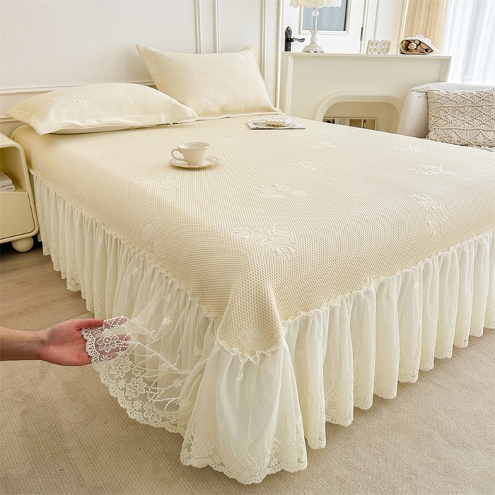 91家纺网 家纺一手货源 找家纺 恒爱   2025新款冰丝牡丹花床盖 象牙白